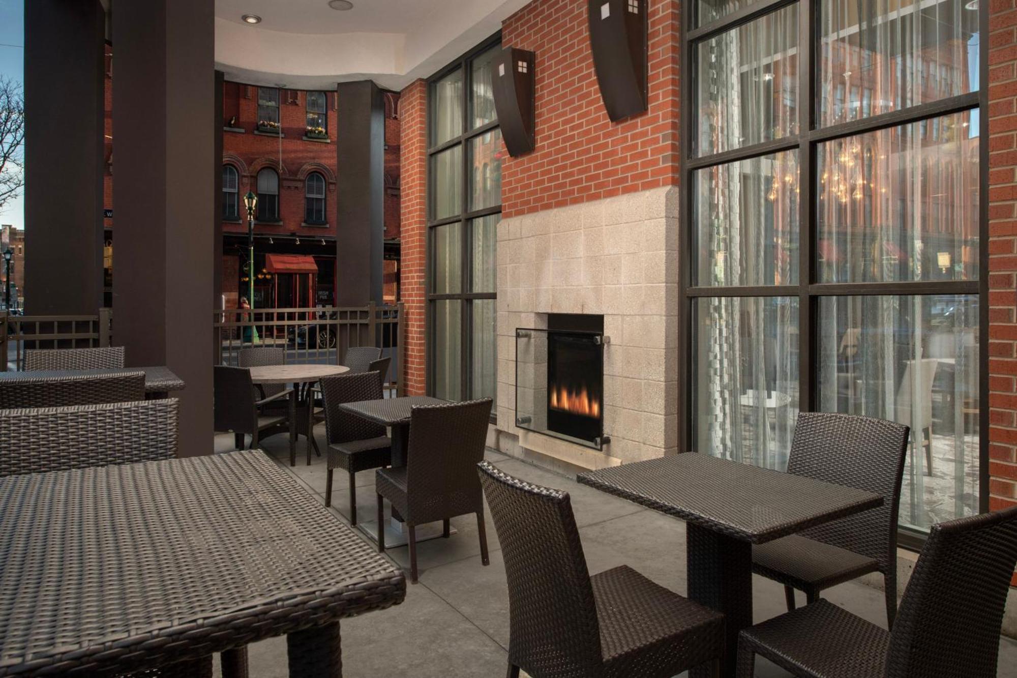 Residence Inn By Marriott Syracuse Downtown At Armory Square Экстерьер фото