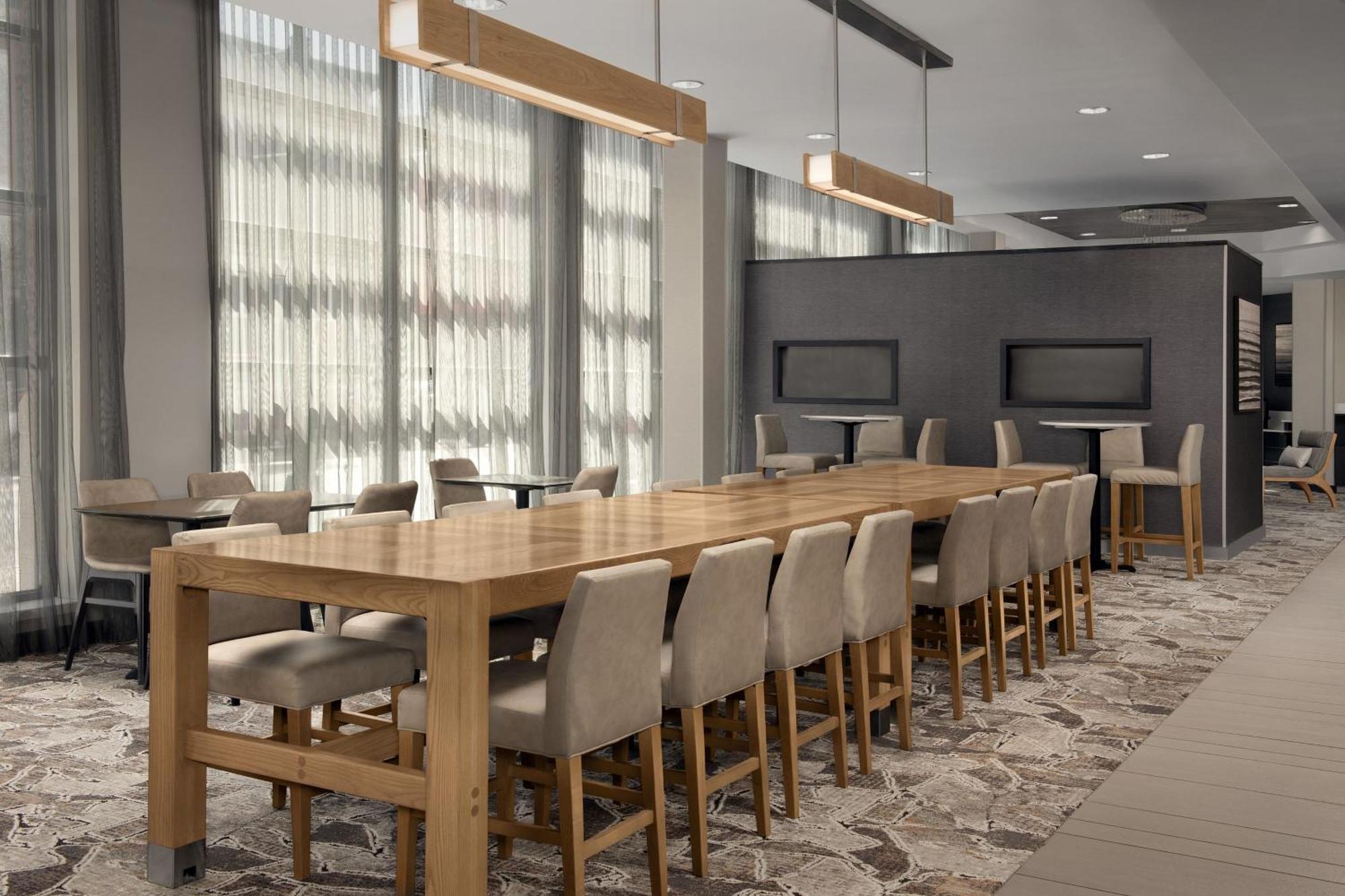 Residence Inn By Marriott Syracuse Downtown At Armory Square Экстерьер фото