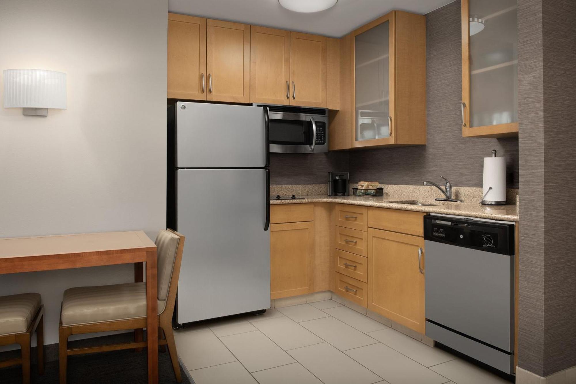 Residence Inn By Marriott Syracuse Downtown At Armory Square Экстерьер фото